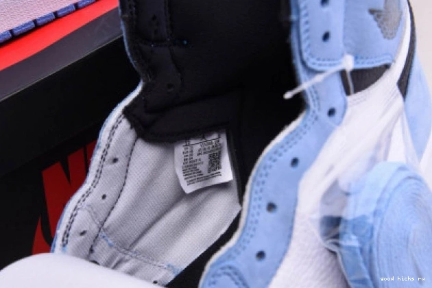 1 HIGH AIR WHITE BLACK UNIVERSITY RETRO BLUE 555088-134 JORDAN 0729